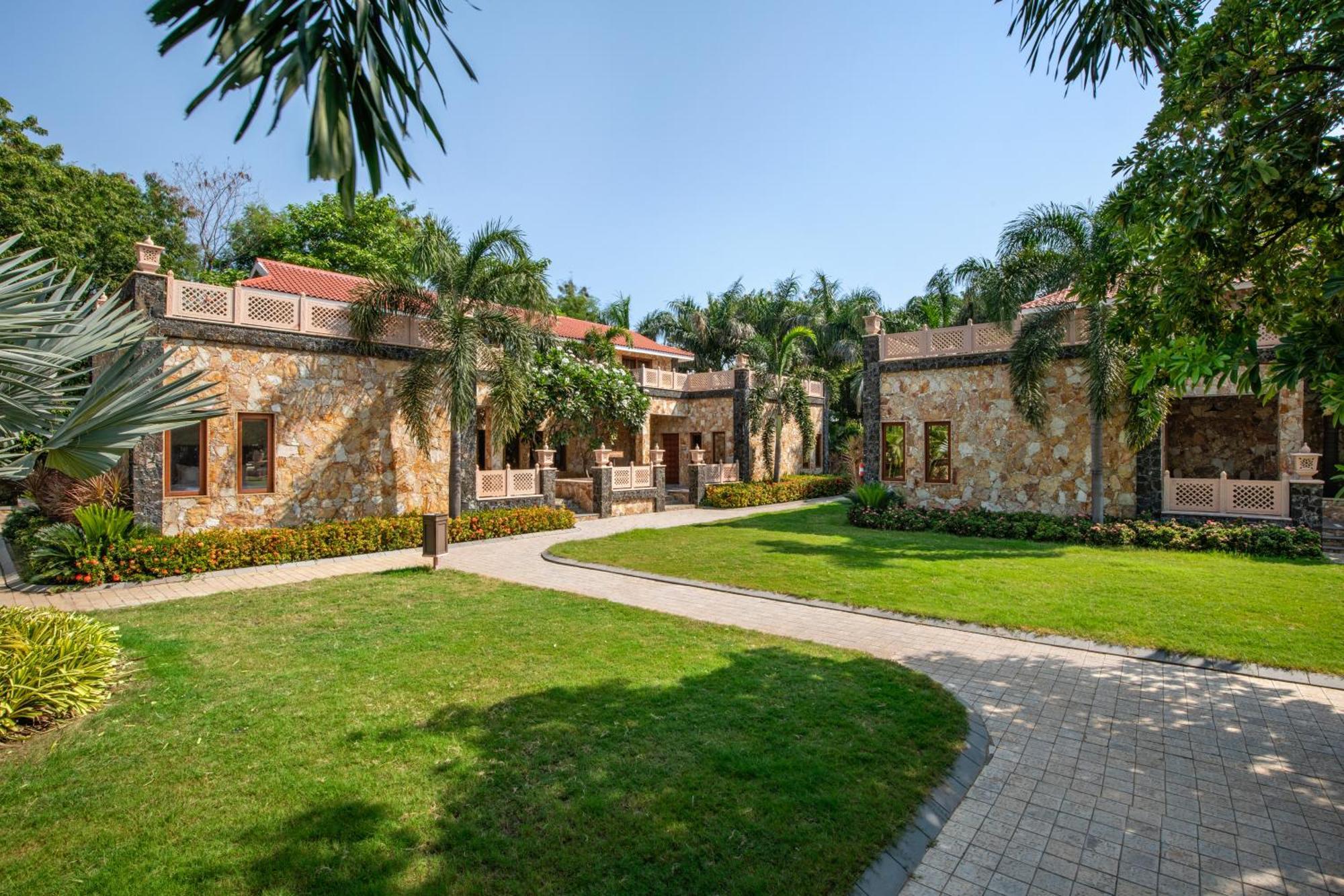 Vikrama Heritage Resort Pavagadh Hālol Eksteriør billede
